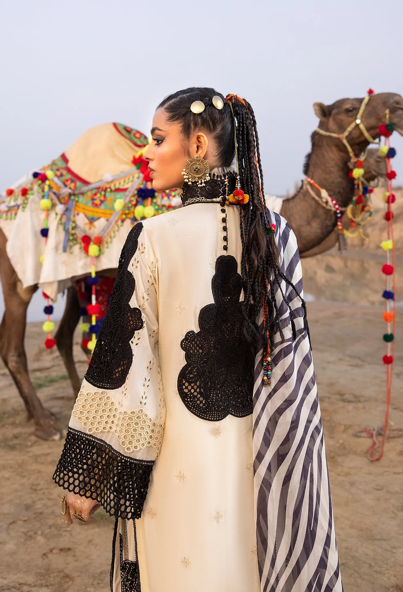 Adan's Libas Lawn by Hafsah Zia – 5528