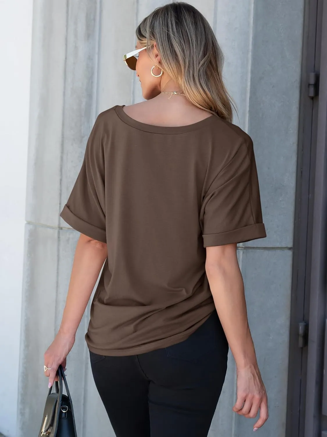 ANRABESS Women T Shirts Oversized Short Sleeve V Neck 2025 Summer Casual Loose Tops Basic Tee Shirts Outfits with Pocket