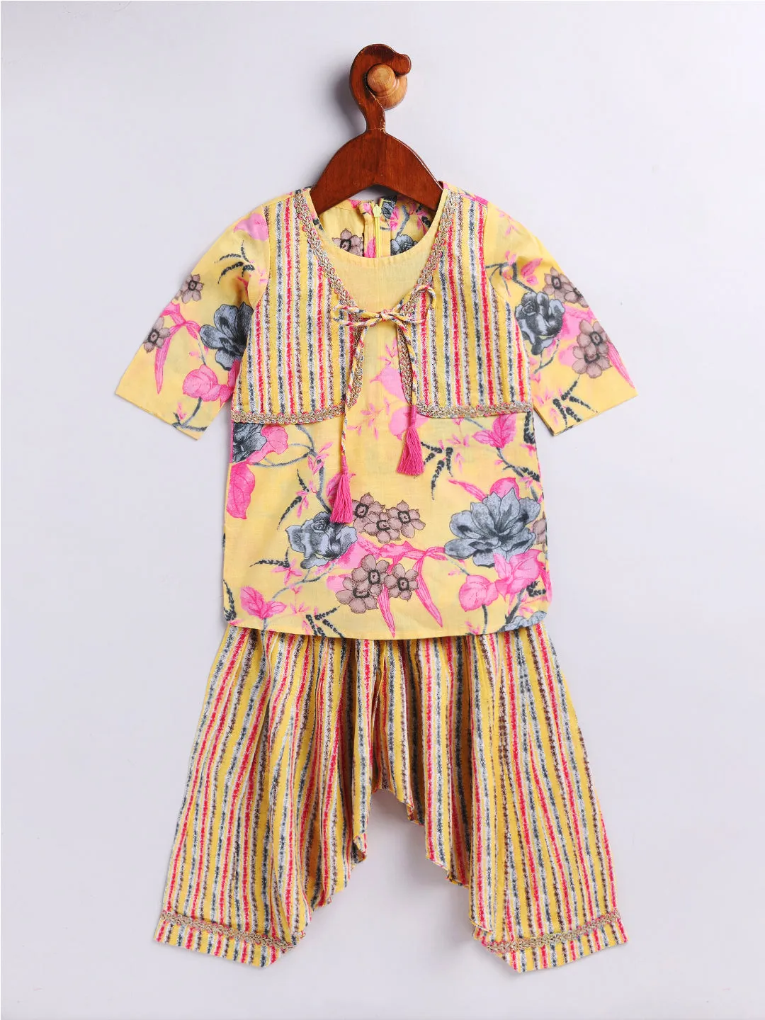 Jashvi Girls' Yellow Kurta And Patiala Set