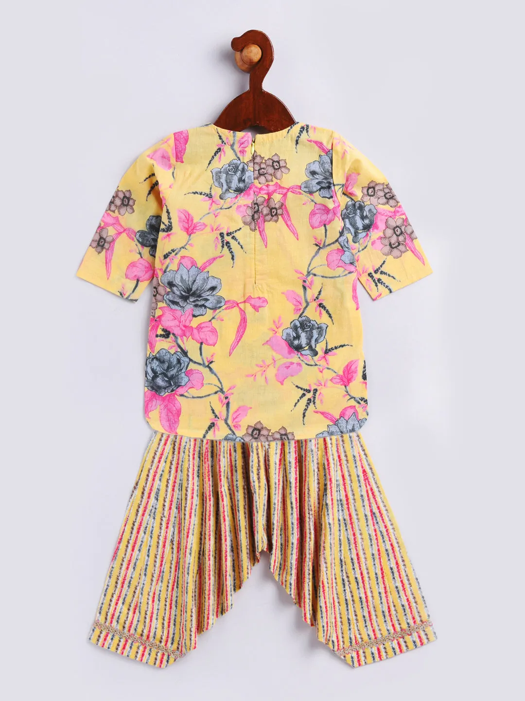Jashvi Girls' Yellow Kurta And Patiala Set