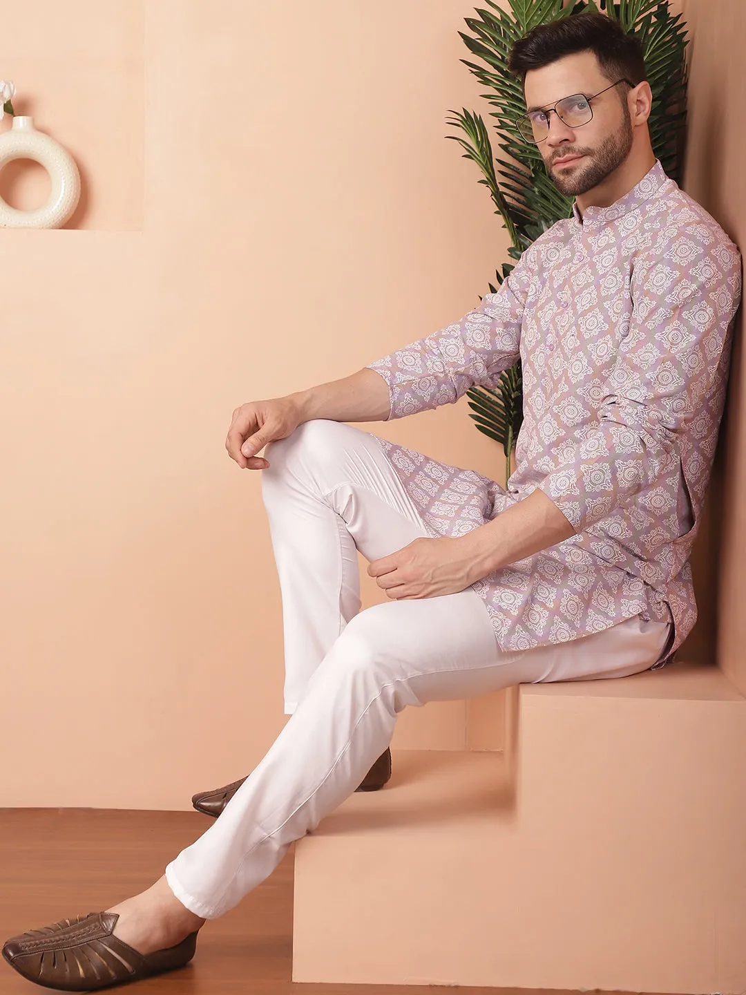 Men Purple And White Floral Printed Kurtas