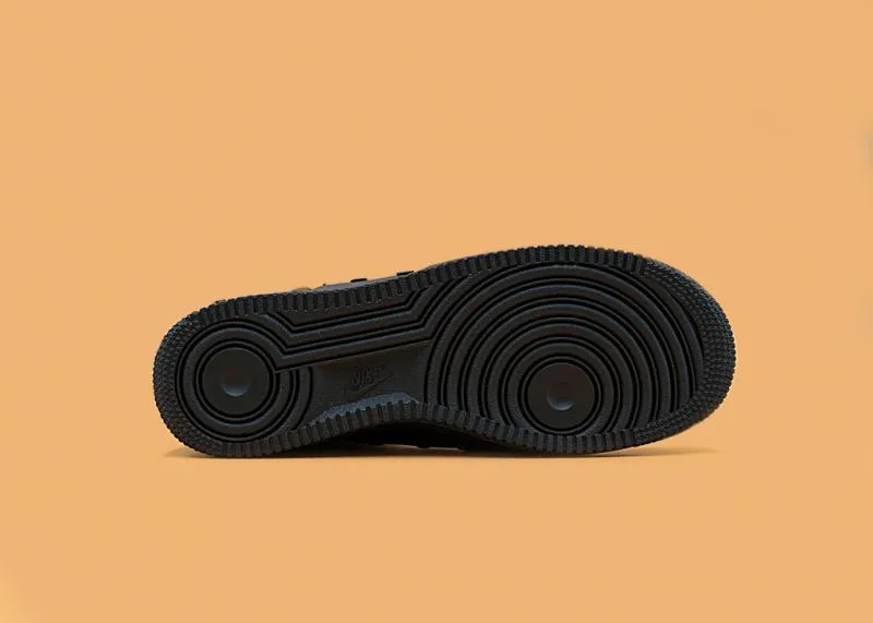 NIKE - Men - SF Air Force 1 Mid - Black