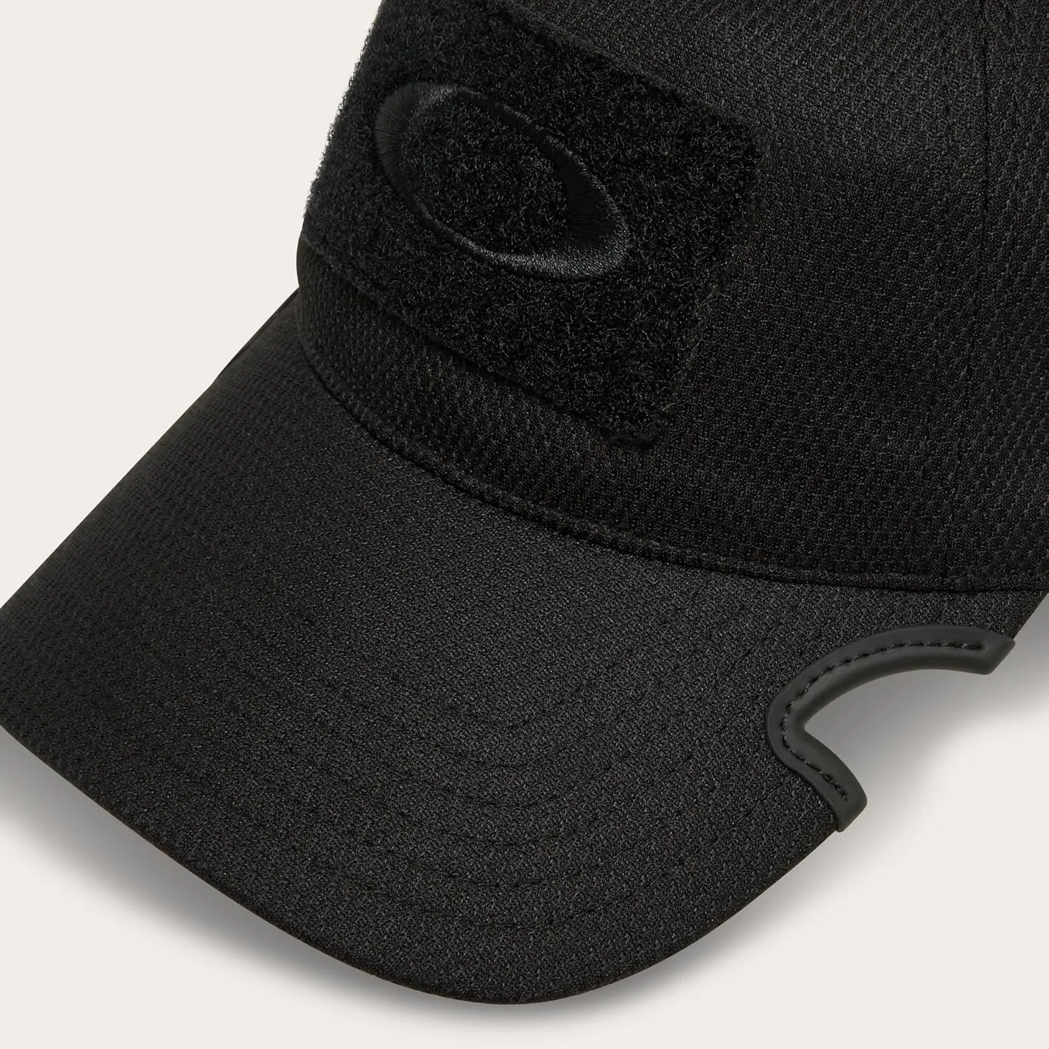Oakley Men's Standard Issue Notch Hat