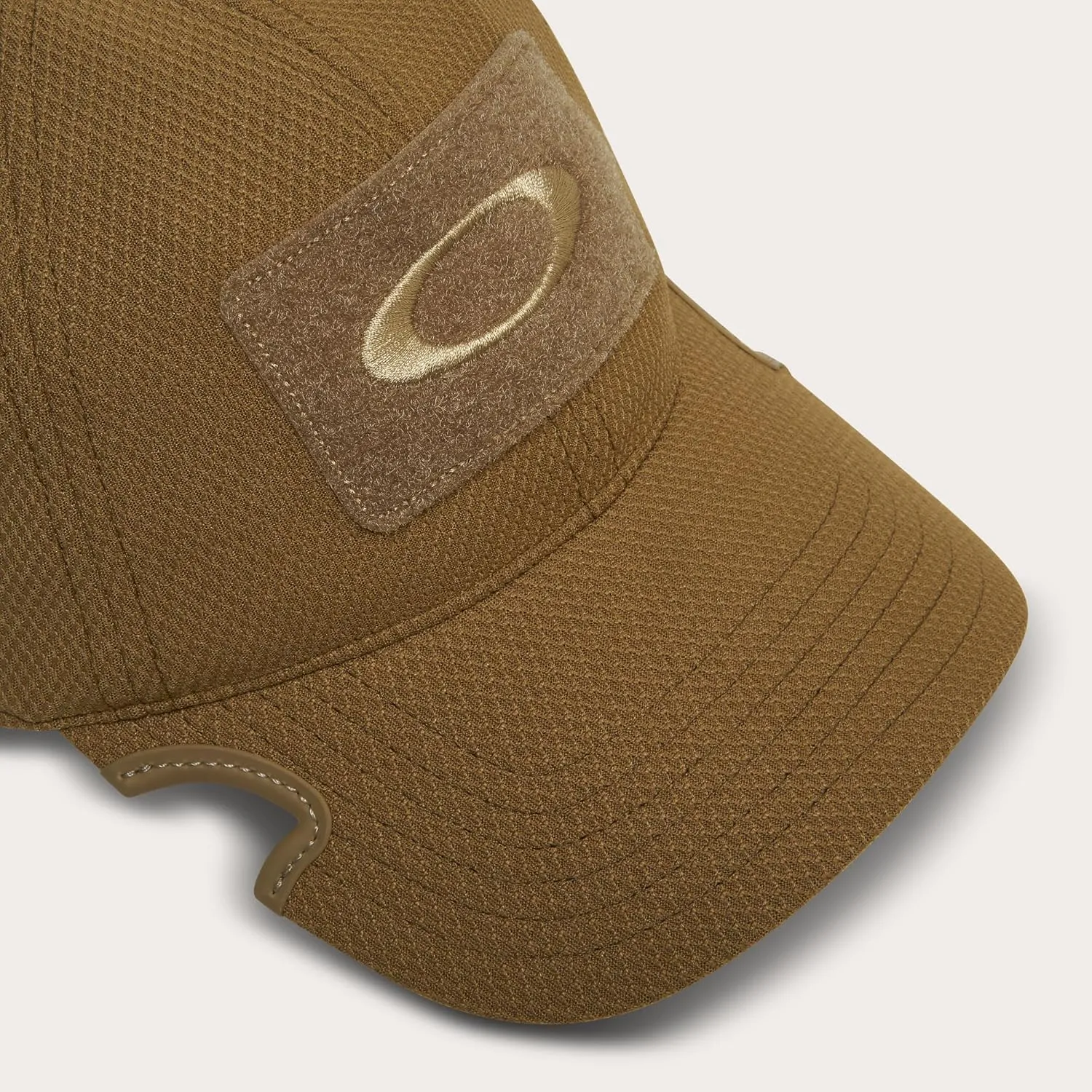Oakley Men's Standard Issue Notch Hat