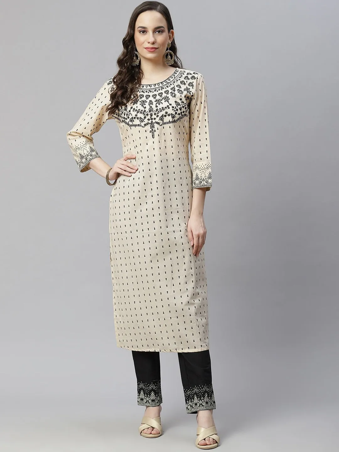 Women Ethnic Motifs Embroidered Cotton Straight Kurta